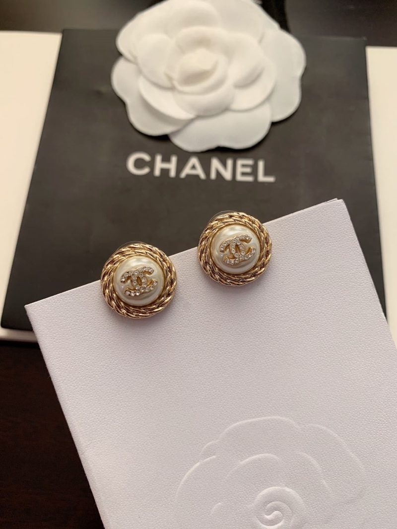 Ch**el earrings